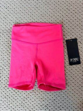 Five the Label Everyday Short 3”, Rosy, YS (4/5). NWT!